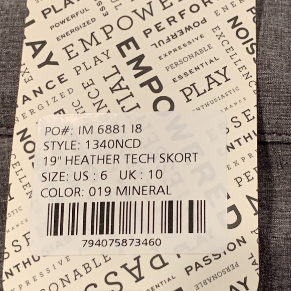 EP New York Ladies Heather Tech Skort in Mineral US size 6 Pleated Front NWT - Picture 7 of 10
